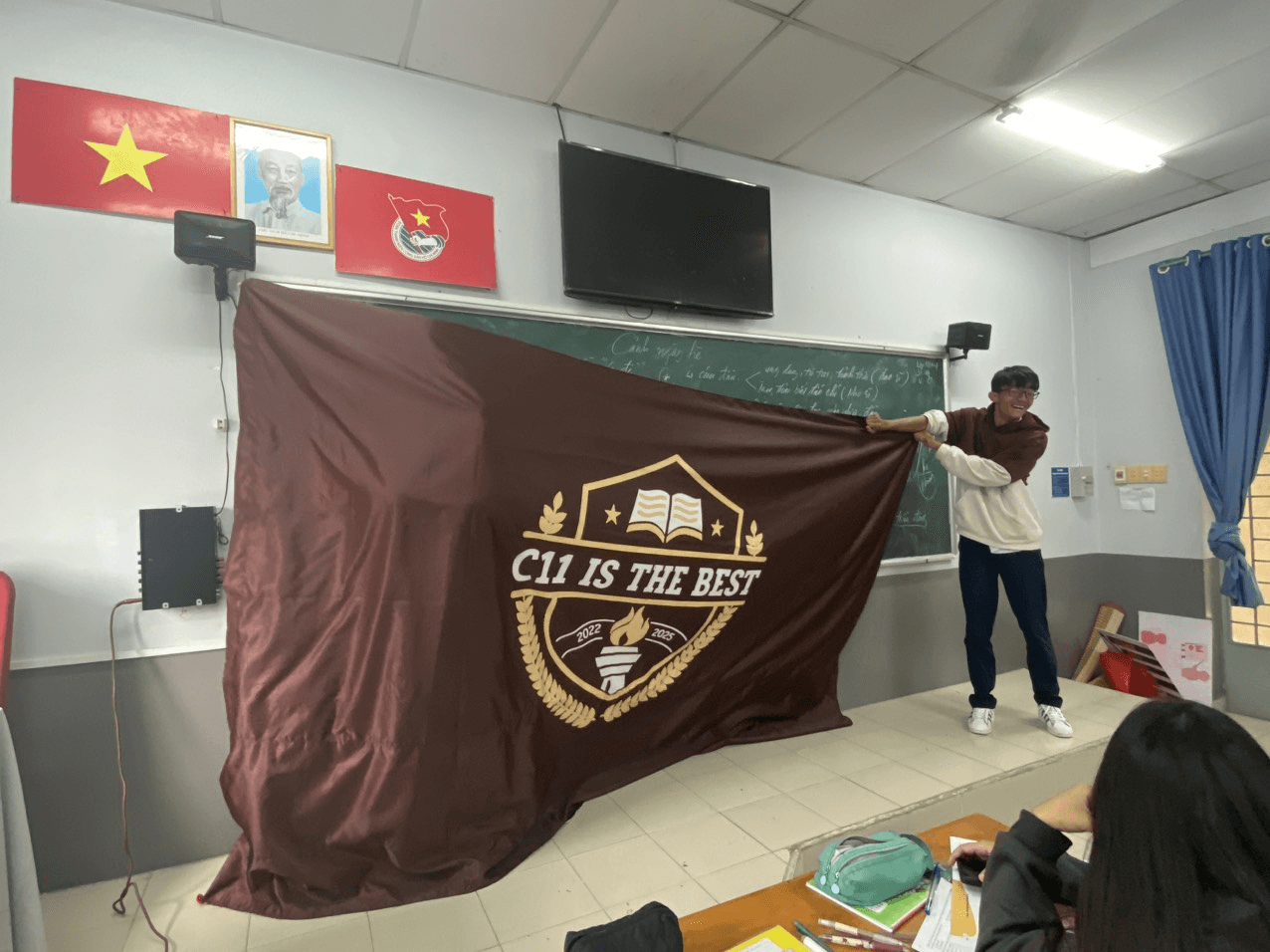 in cờ lớp