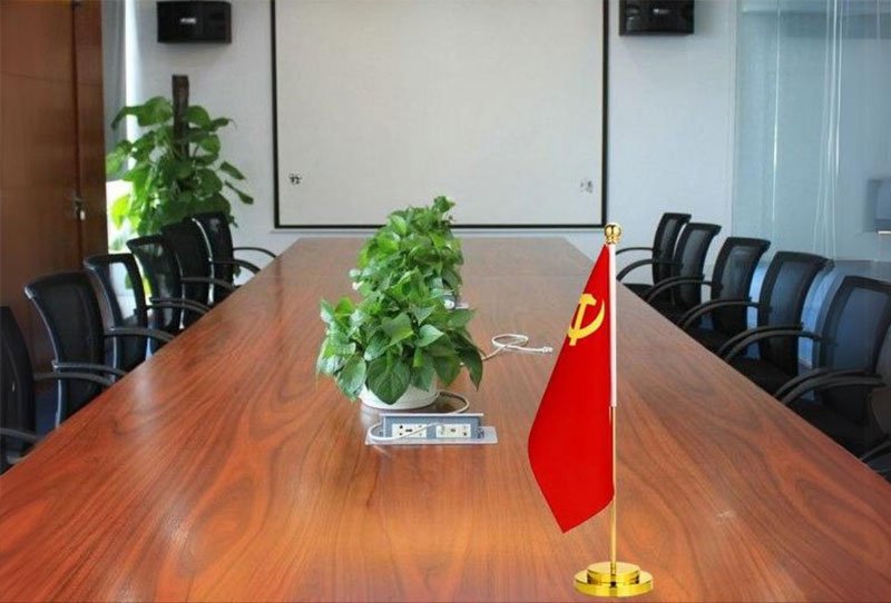 Kích thước cờ để bàn tiêu chuẩn và cách lựa chọn phù hợp
